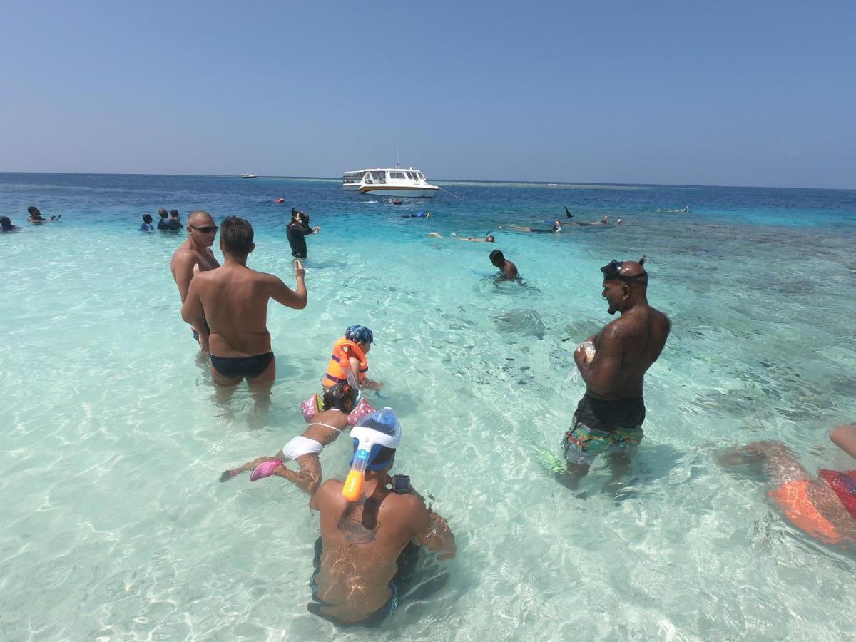 Dhiffushi White Sand Beach Екстериор снимка